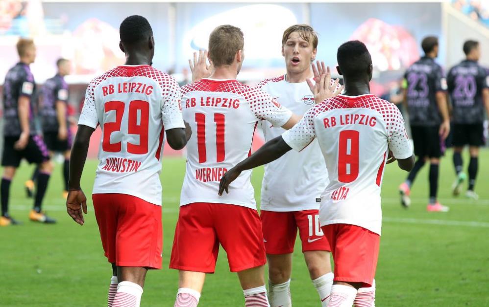 刘若钒：想用中超冠军回报海港，没有他们就没有我今天的一切（刘若钒：愿以中超桂冠回馈海港，没有他们就没有如今的我）