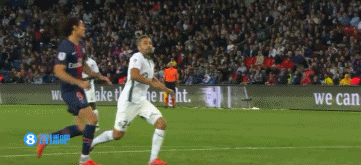 连续9场欧冠丢球，巴萨追平球队欧冠最长丢球纪录（巴萨已连续9场欧冠被破门，追平队史欧冠最长失球纪录）